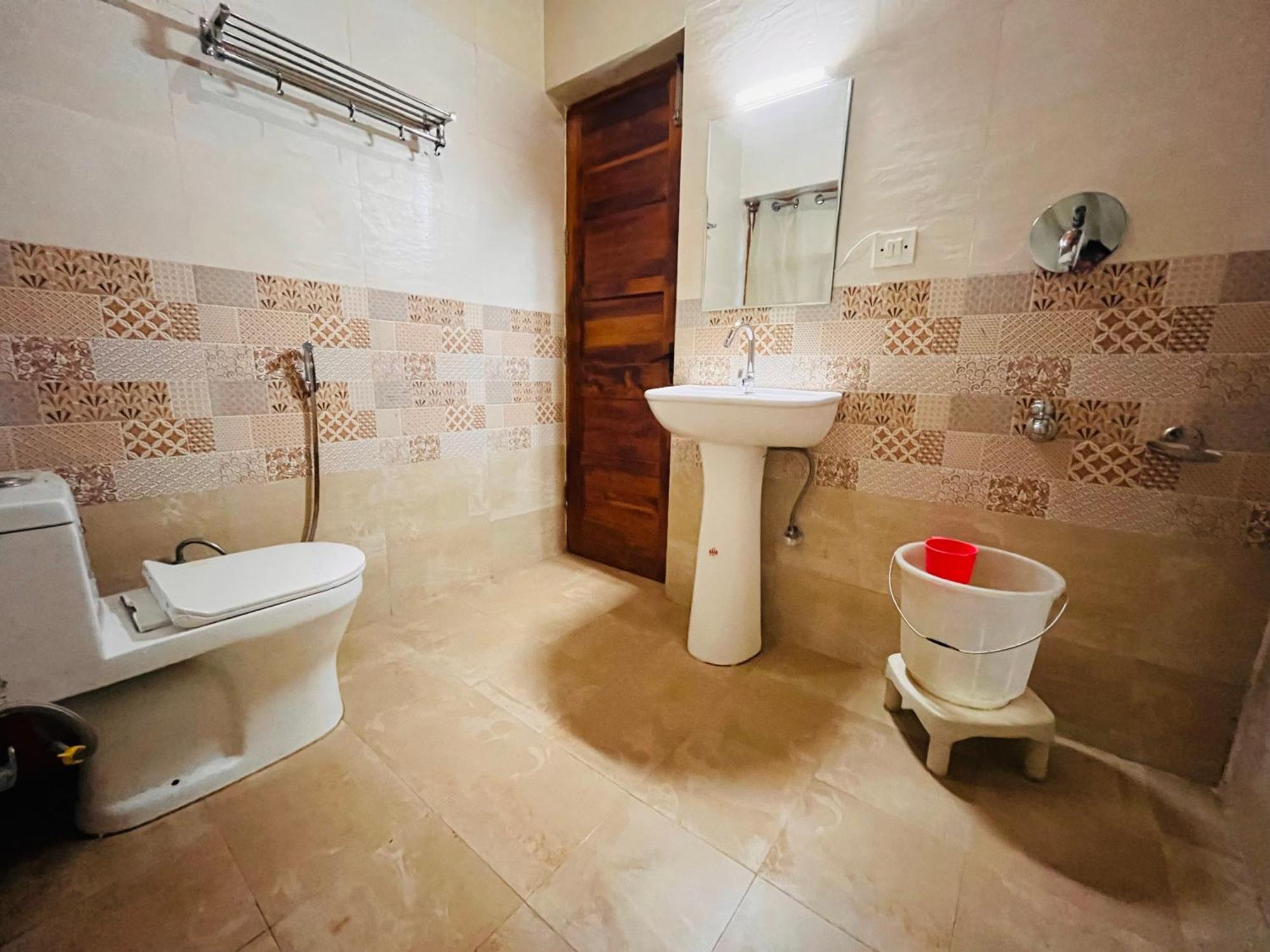 Himalayan River Mountain View 2 Bedrooms Cottage, Manali Esterno foto