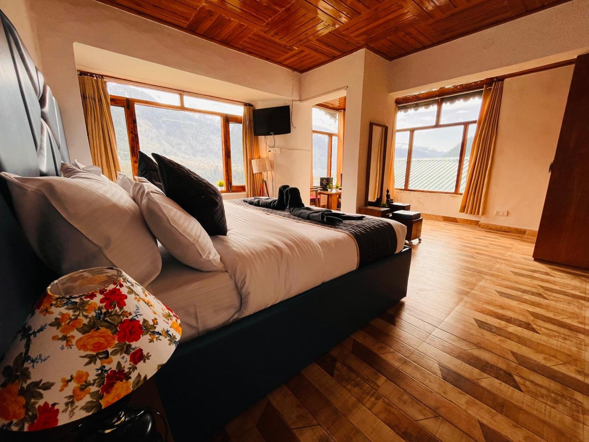 Himalayan River Mountain View 2 Bedrooms Cottage, Manali Esterno foto